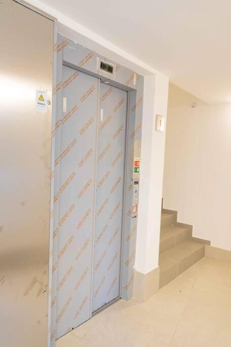 Central Lisbon Stylish Apartment Dış mekan fotoğraf